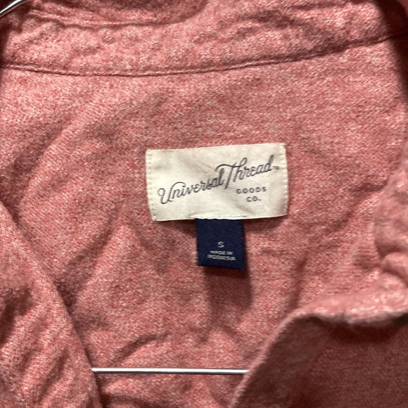 Universal thread- maybe unisex? - Picture 2 of 2